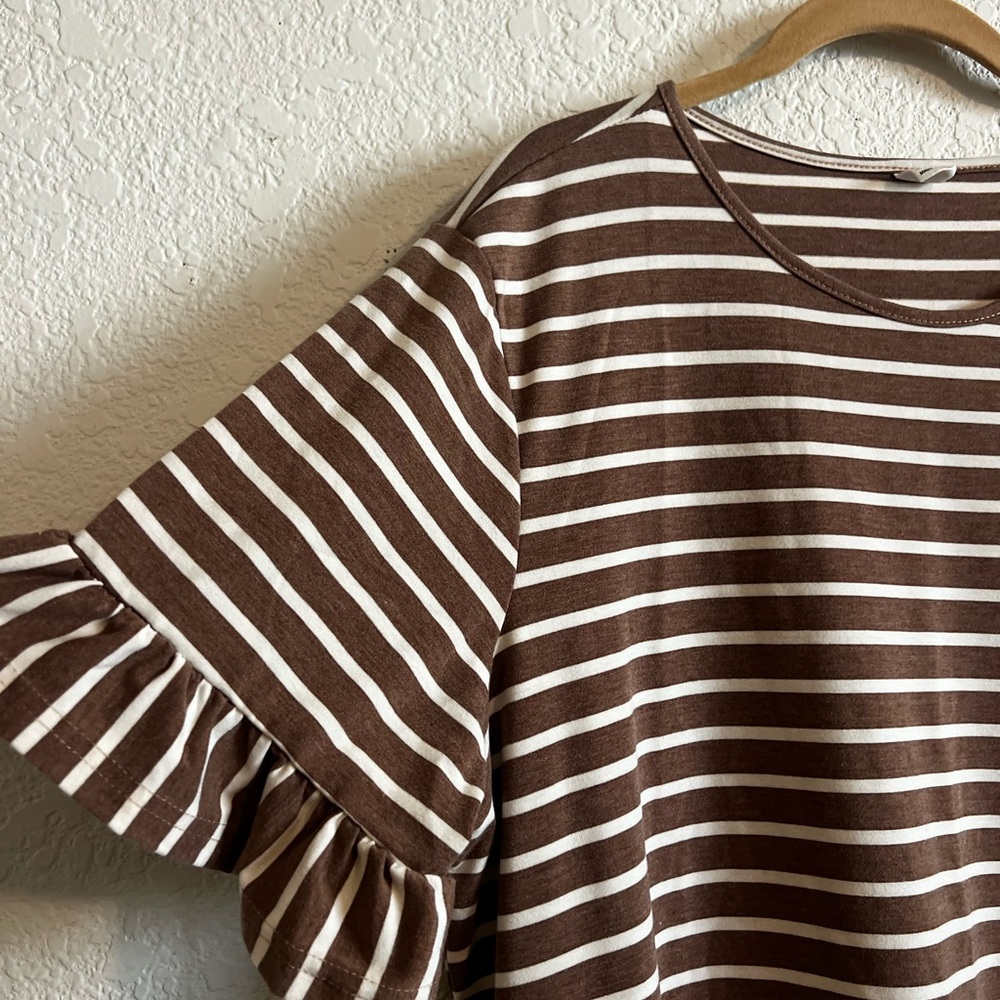 Brown Striped Dress - Picture 5 of 5